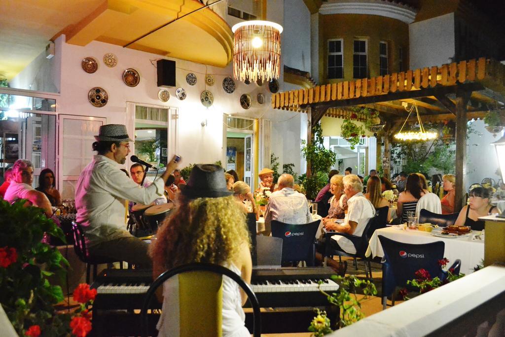 Hotel Arco Del Sol Колменар Екстериор снимка
