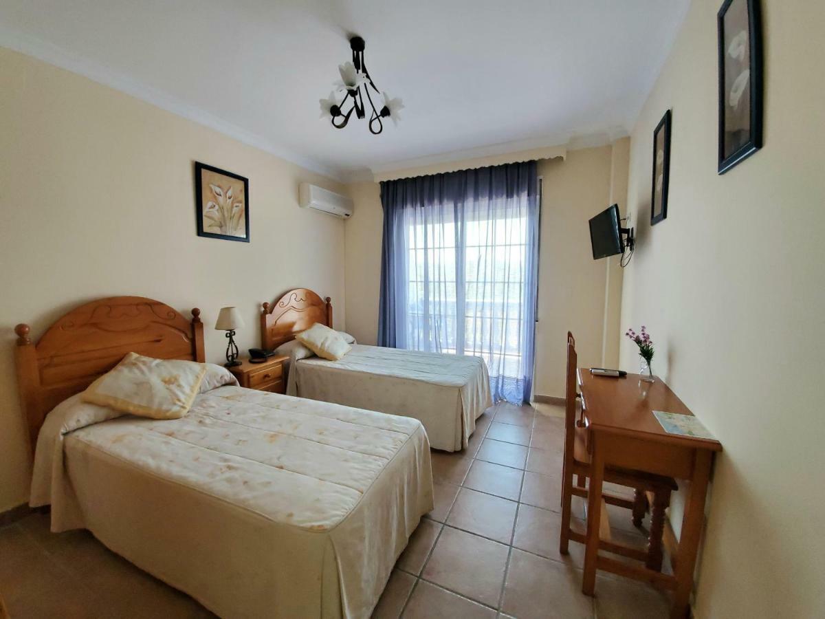 Hotel Arco Del Sol Колменар Екстериор снимка